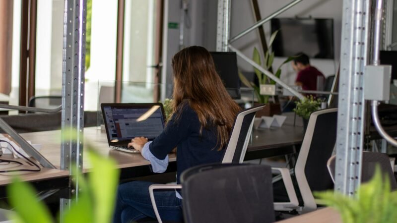 Anthropic launches Cowork, a Claude AI desktop agent
