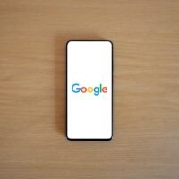 Google Expands Preferred Sources to AI Overviews