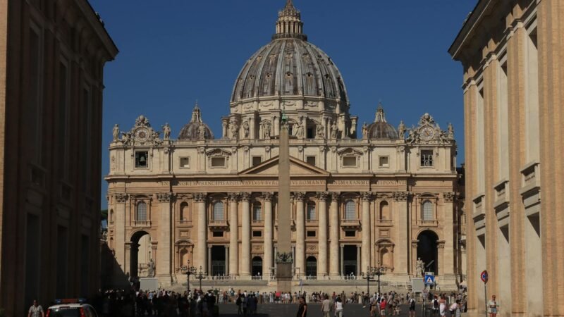 Researcher Claims Pope’s AI Encyclical 80% AI-Generated