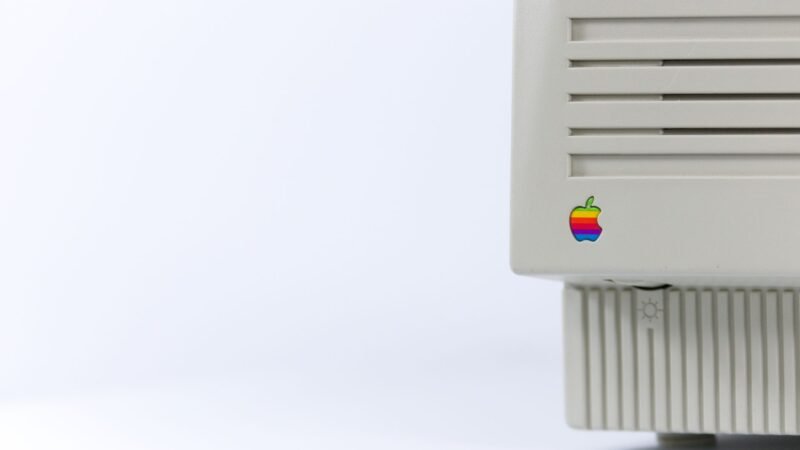 Apple Sues OpenAI Over Ex-Engineer’s Alleged Trade Secret Theft